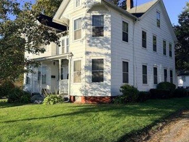 House for sale in Manchester, Capitol Planning Region