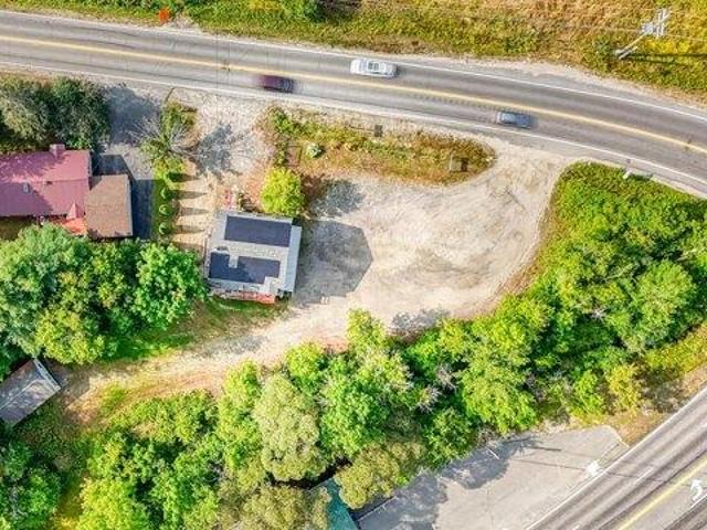 House for sale in Manchester, Maine