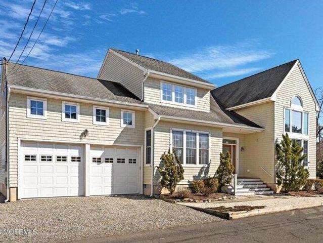 House for sale in Mantoloking, New Jersey