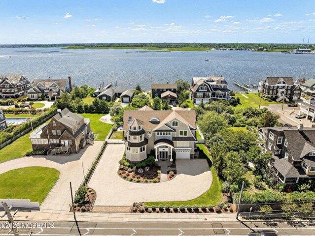 House for sale in Mantoloking, New Jersey