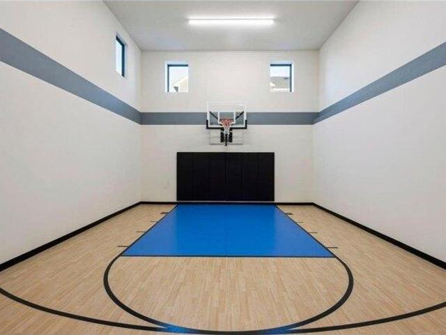 House for sale in Hennepin, Minnesota