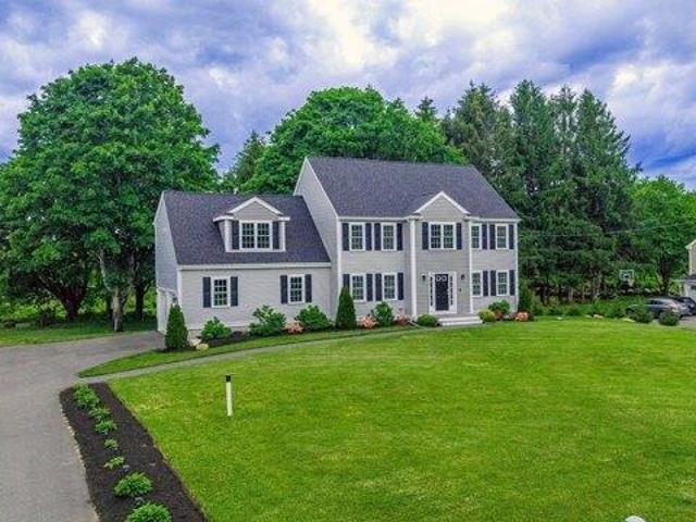 House for sale in Mattapoisett, Massachusetts