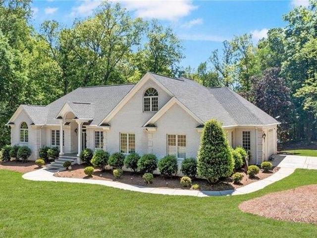 House for sale in Alamance, North Carolina