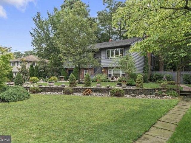 House for sale in Medford, New Jersey