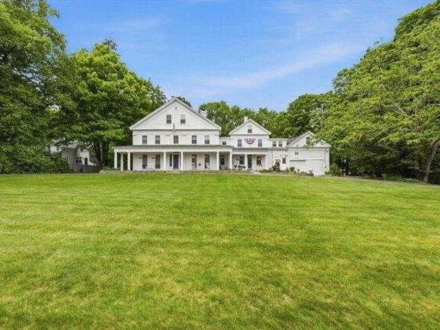 House for sale in Medway, Massachusetts