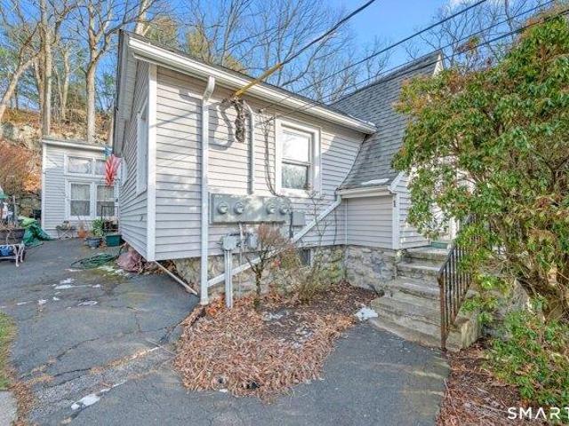 House for sale in Middlebury, Connecticut