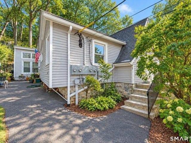 House for sale in Oronoke, Middlebury