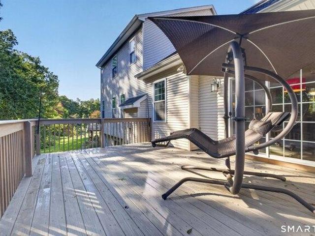 House for sale in Westfield, Middletown