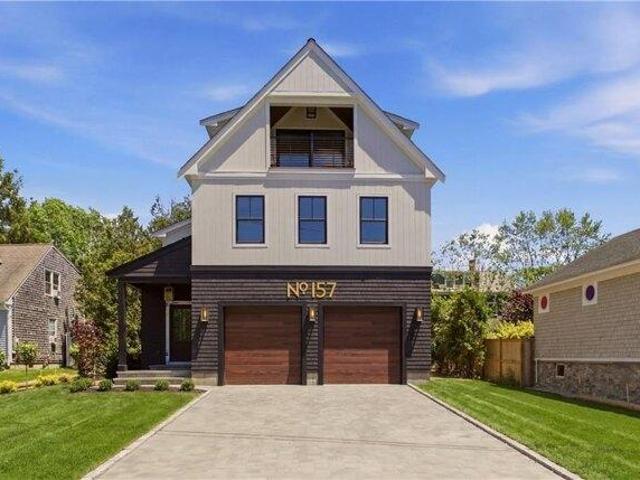House for sale in Middletown, Rhode Island