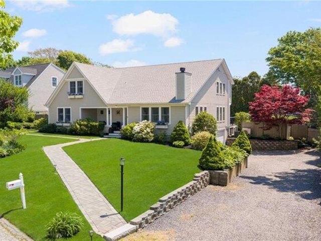 House for sale in Middletown, Rhode Island