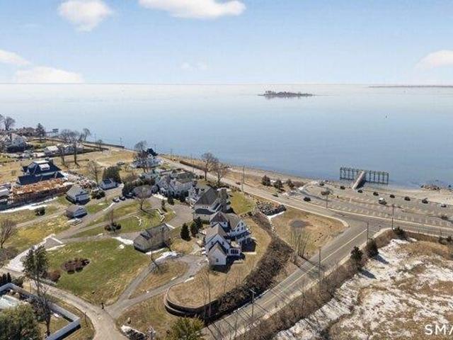 House for sale in Milford, Connecticut
