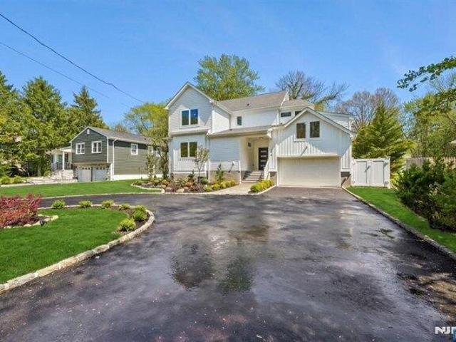 House for sale in Millburn, New Jersey