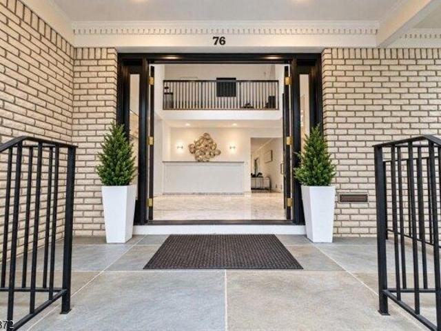 House for sale in Short Hills, Millburn