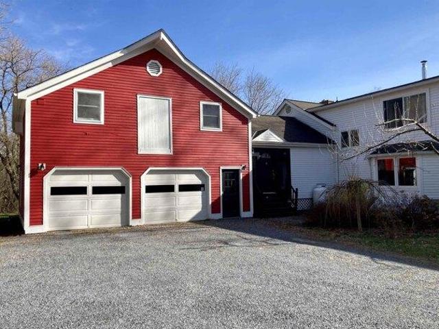 House for sale in Vermont