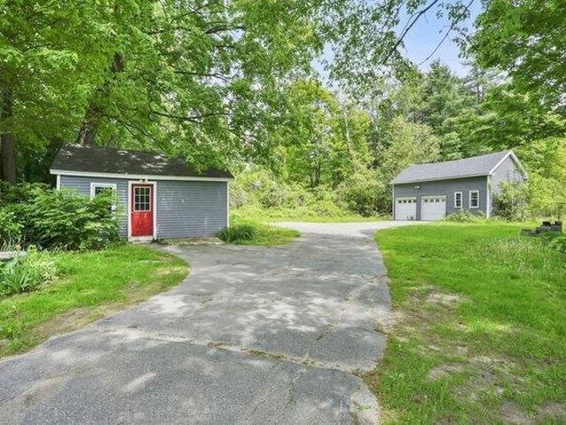 House for sale in Hampden, Massachusetts