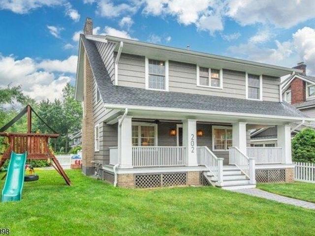 House for sale in Montclair, New Jersey