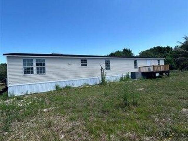 House for sale in Moore Haven, Florida