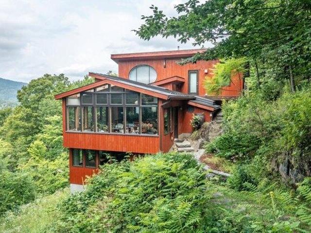 House for sale in Moretown, Washington County