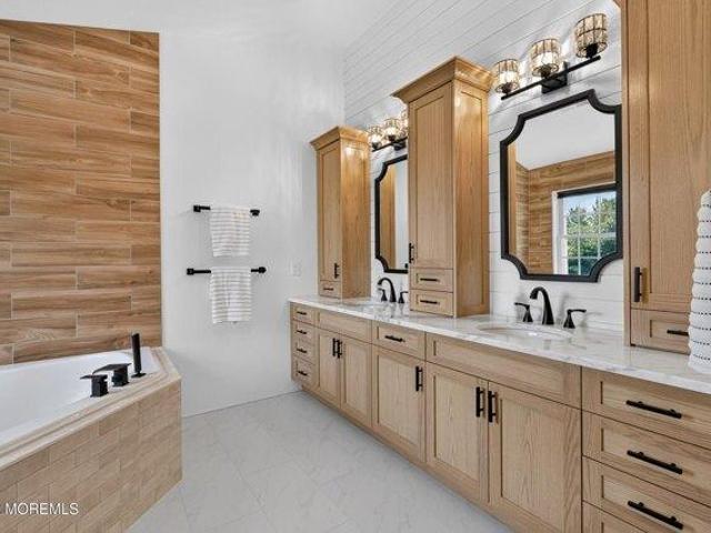 House for sale in Monmouth, New Jersey