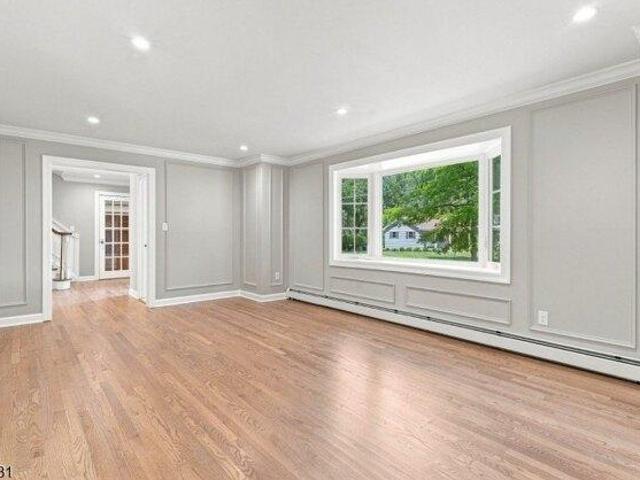 House for sale in Morris Plains, New Jersey