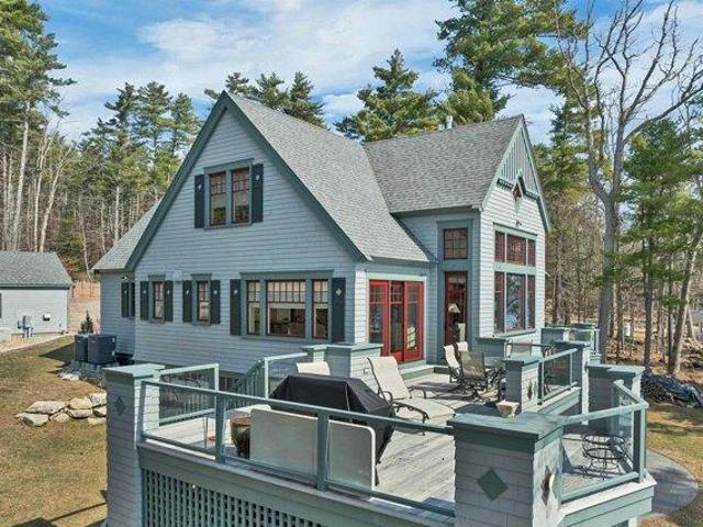 House for sale in New Hampshire