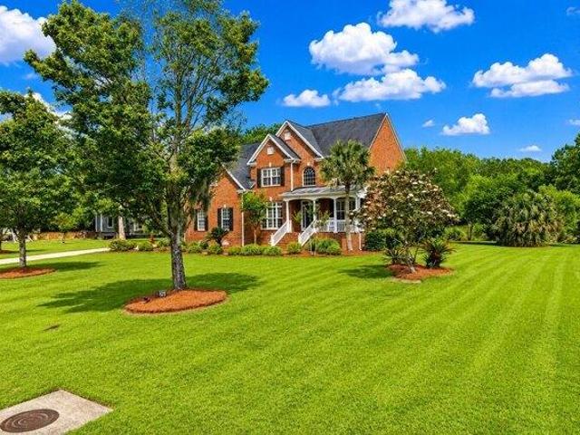 House for sale in Mount Pleasant, South Carolina