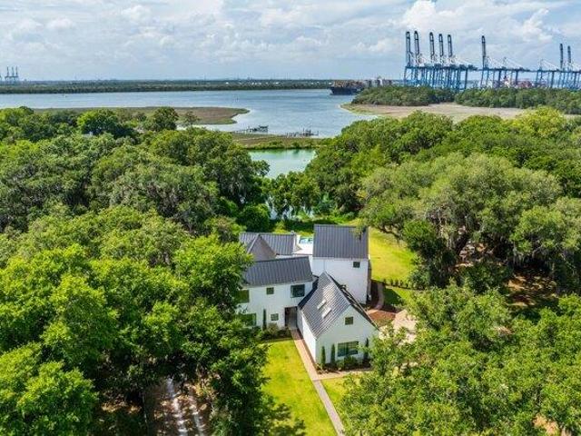House for sale in Mount Pleasant, South Carolina