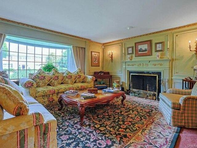 House for sale in Mount Vernon, New York
