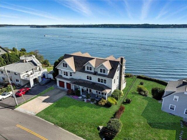 House for sale in Narragansett, Rhode Island