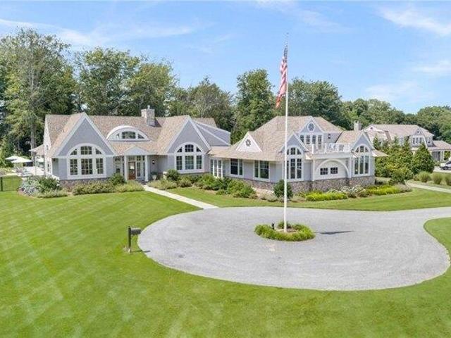 House for sale in Narragansett, South County