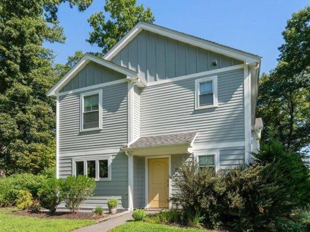 House for sale in Felchville, Natick