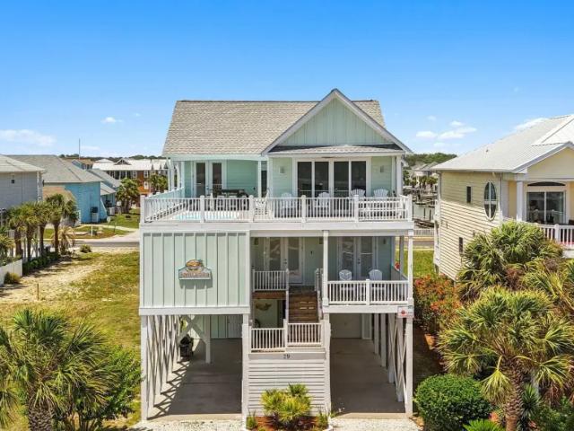 House for sale in Ocean Isle Beach, North Carolina
