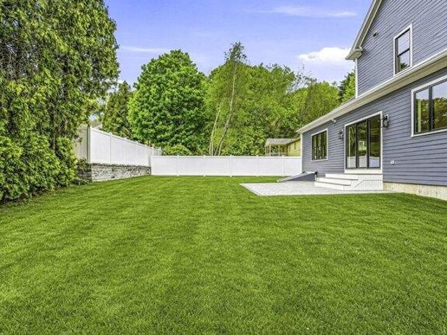 House for sale in Needham Heights, Needham