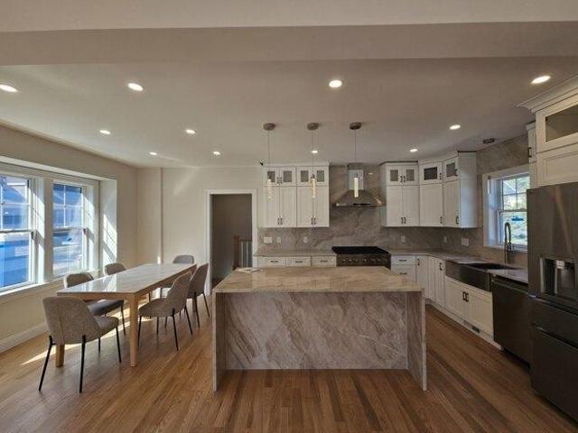 House for sale in Needham Heights, Needham