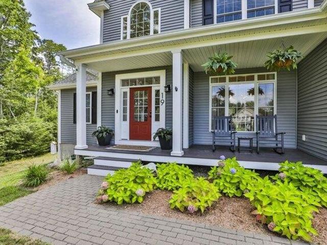 House for sale in New Hampshire