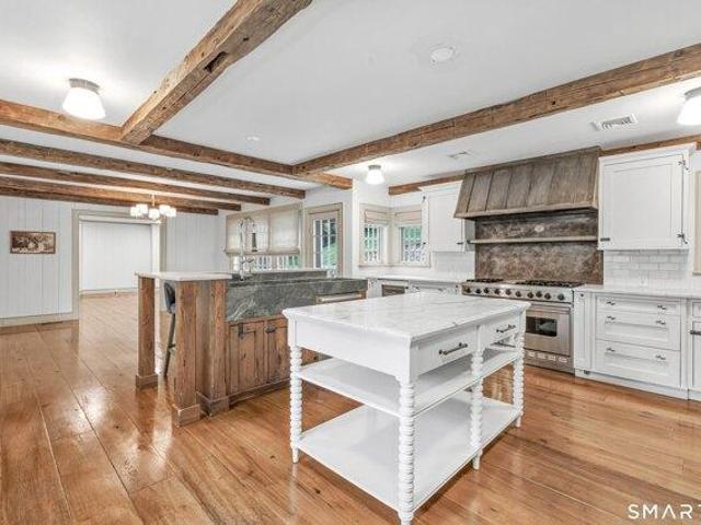 House for sale in New Canaan, Western Connecticut Planning Region