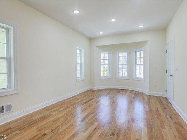 House for sale in Newark, New Jersey