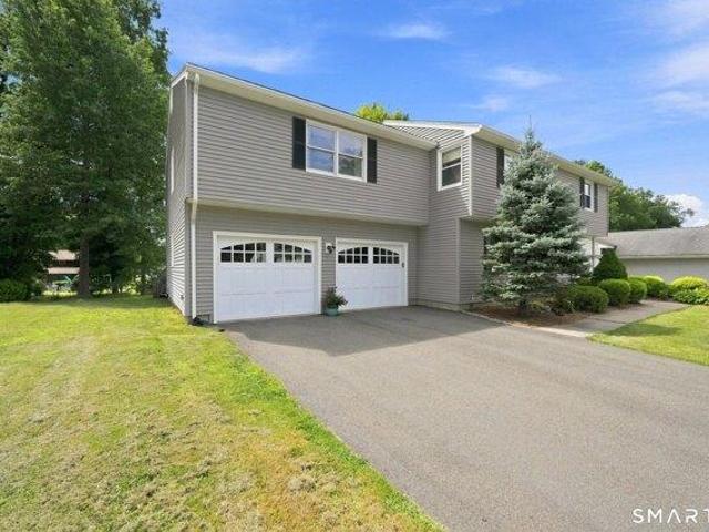 House for sale in Newington, Connecticut