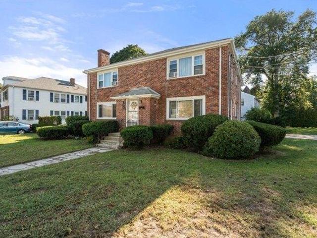 House for sale in Auburndale, Massachusetts