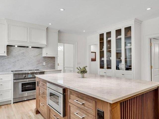 House for sale in West Newton, Newton