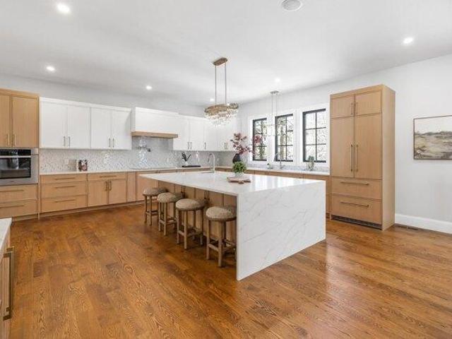 House for sale in Thompsonville, Newton