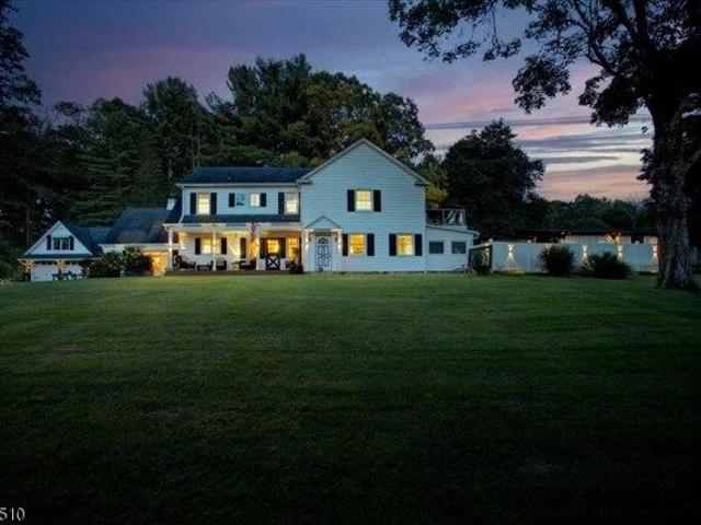 House for sale in Newton, New Jersey