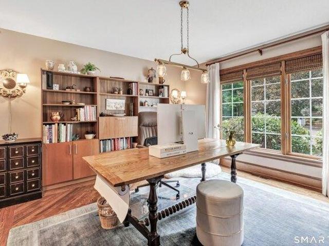 House for sale in Newtown, Western Connecticut Planning Region