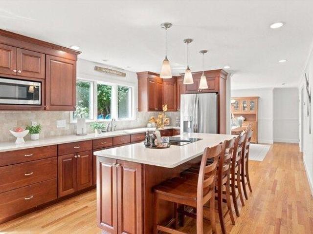 House for sale in North Andover, Essex County