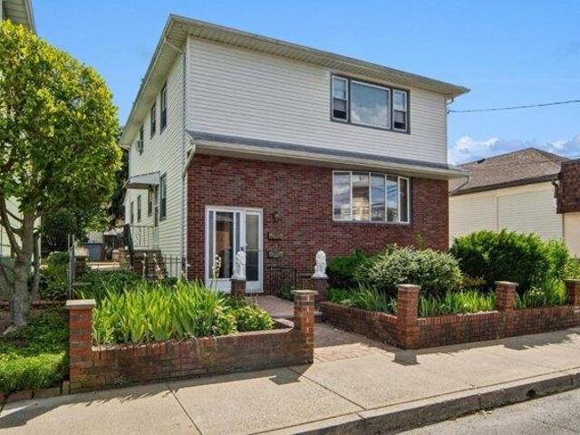House for sale in North Arlington, New Jersey