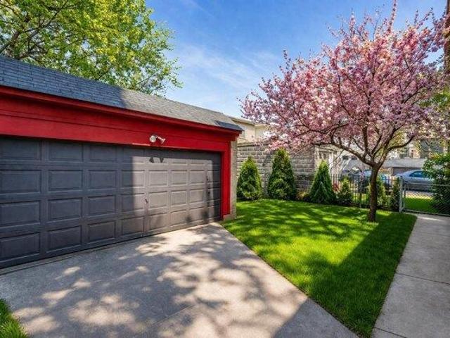 House for sale in Hudson, New Jersey