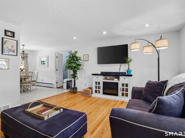 House for sale in North Haven, Connecticut