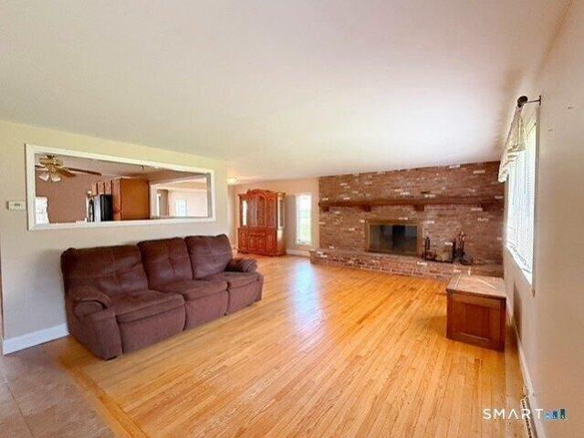 House for sale in Montowese, North Haven