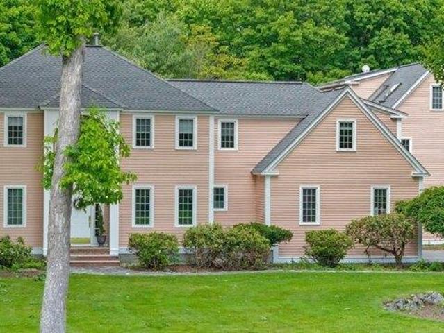 House for sale in North Reading, Massachusetts