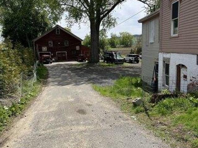 House for sale in Northampton, Hampshire County